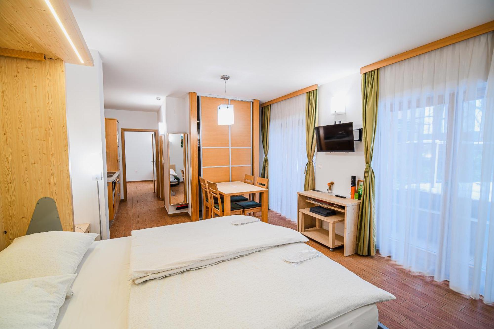 Apartments Maleric With Indoor Pool And Wellness Dragatus ห้อง รูปภาพ